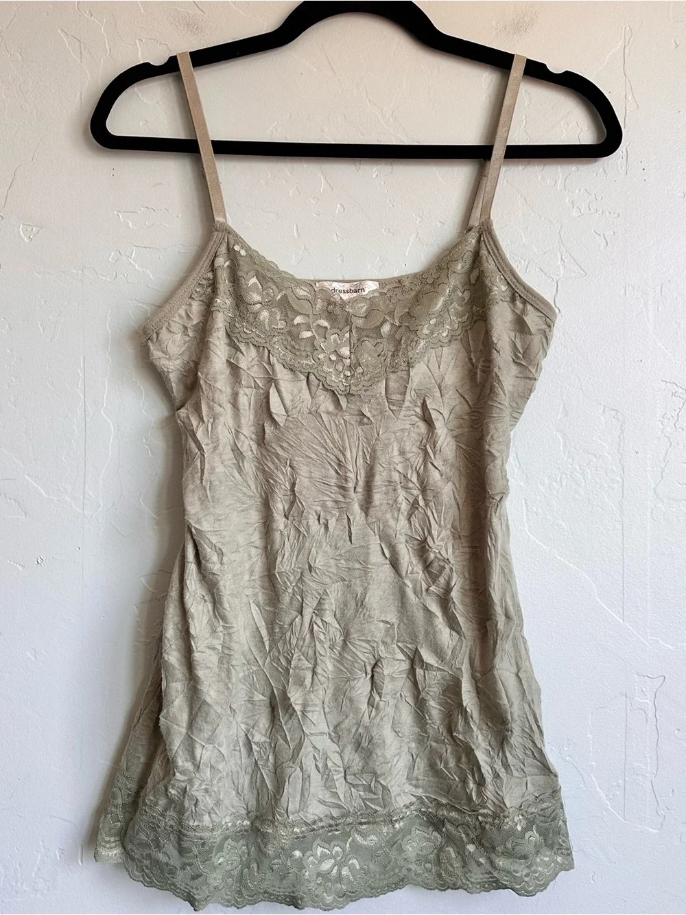 Y2K dressbarn Sage Green Lace-Trim Crinkle Camisole Layering Tank Women Medium - Picture 2 of 6